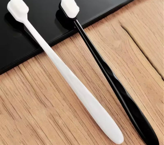 🦷 Brosse à Dents Ultra Douce Nano | Nettoyage Profond et Doux
