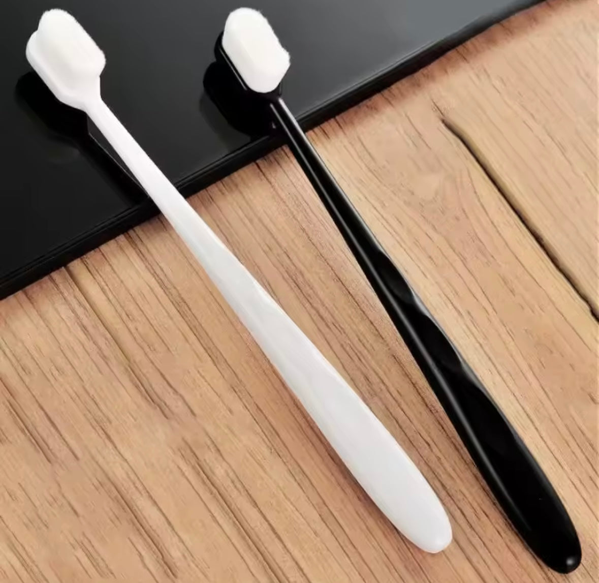 🦷 Brosse à Dents Ultra Douce Nano | Nettoyage Profond et Doux